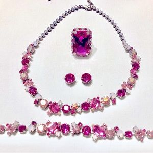 Sorrelli bracelet, pink